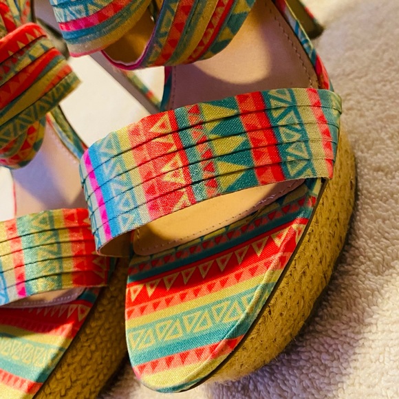 Almost Brand New Heels By ZIGI SOHO Size 10 - Heel Height 6 Inches - box 12 - Picture 4 of 8